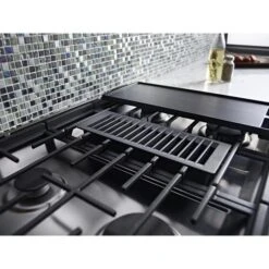 KitchenAid 30-Inch 4-Burner Dual Fuel Downdraft Slide-In Range 10 KitchenAid 30-Inch 4-Burner Dual Fuel Downdraft Slide-In Range -Kitchenaid 8082869 1659164633 feature p140730 27z