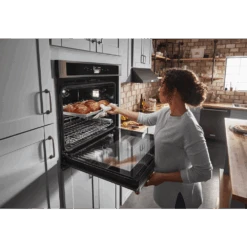 KitchenAid Smart Oven+ 30" Single Oven With Powered Attachments And PrintShield™ Finish -Kitchenaid frciifdowqul