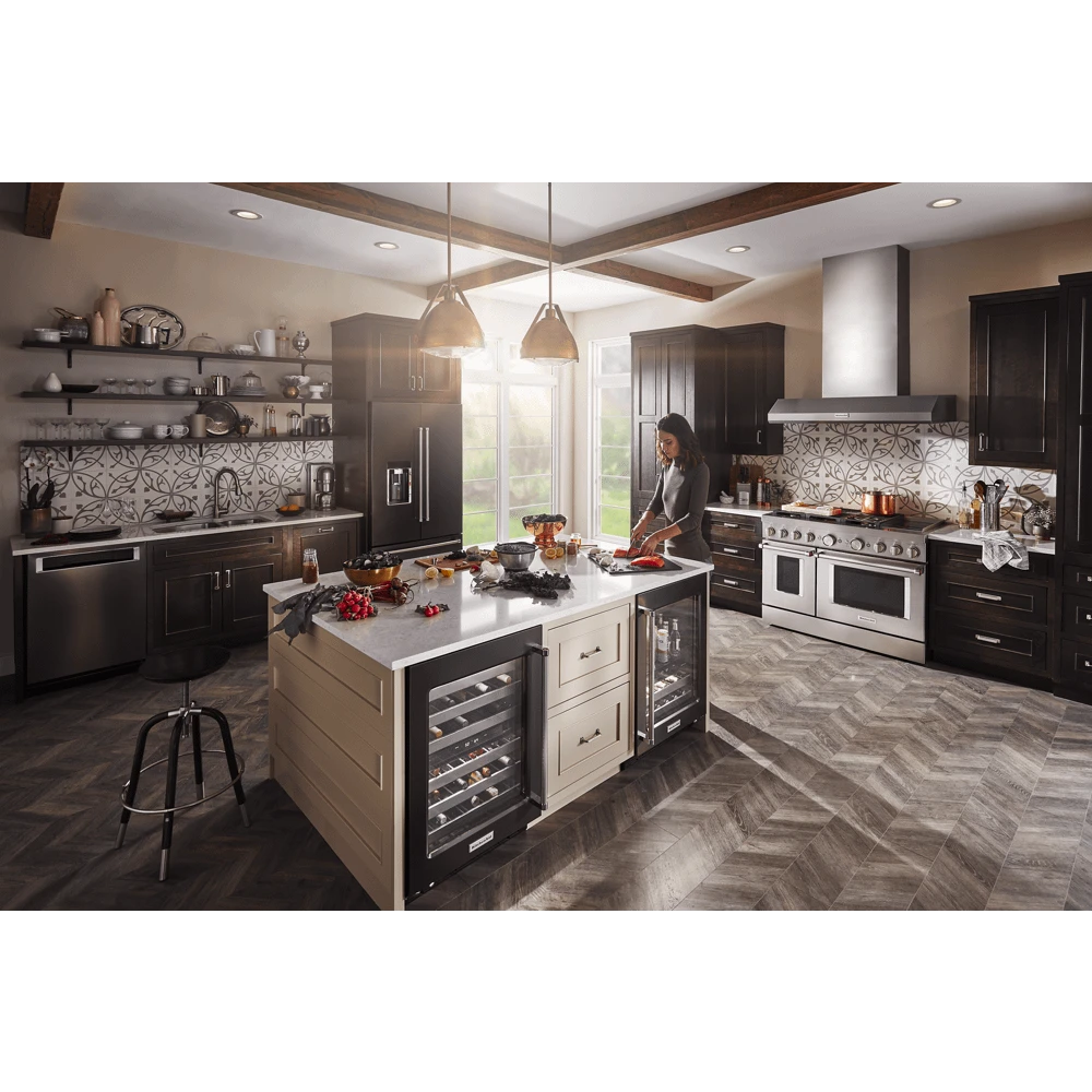 KitchenAid KitchenAid® 48'' Smart Commercial-Style Dual Fuel Range With Griddle 8 KitchenAid KitchenAid® 48'' Smart Commercial-Style Dual Fuel Range With Griddle - Image 6