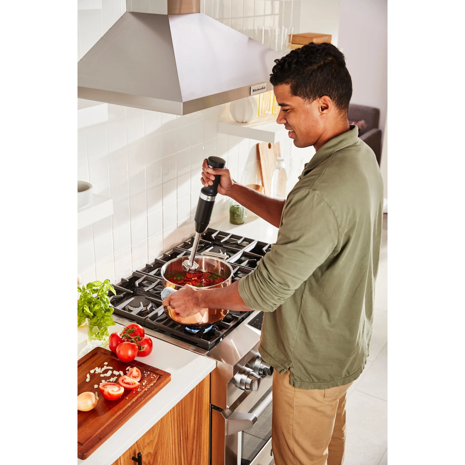 KitchenAid - Cordless Variable Speed Hand Blender - Black Matte 9 KitchenAid - Cordless Variable Speed Hand Blender - Black Matte - Image 7