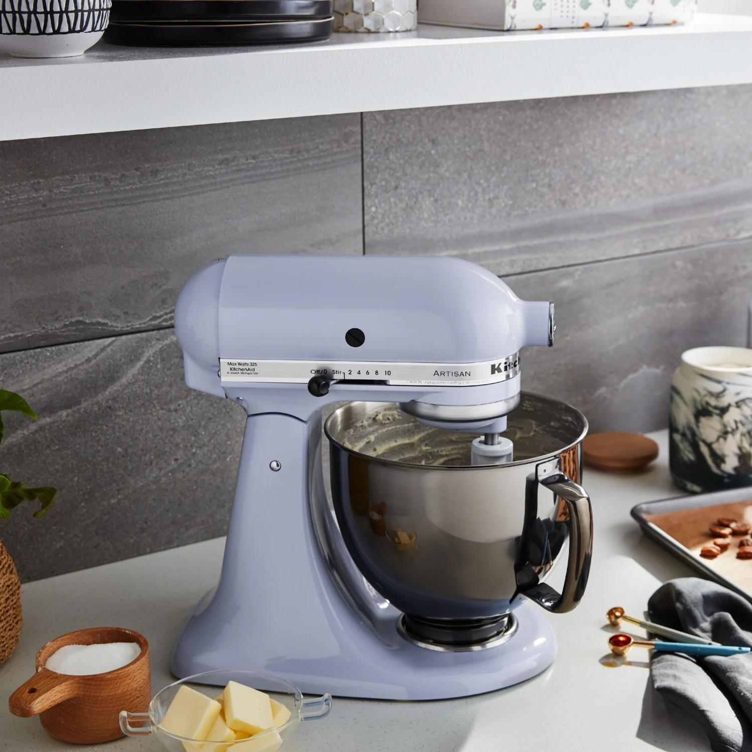 KitchenAid Artisan Series 325-Watt Tilt-Back Head Stand Mixer In Lavender Cream 6 KitchenAid Artisan Series 325-Watt Tilt-Back Head Stand Mixer In Lavender Cream - Image 4